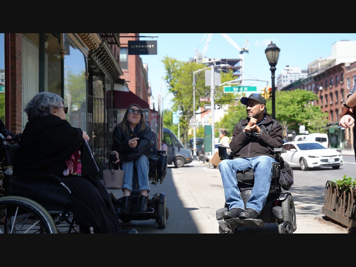 $500-Per-Day Fines Ignite Clash Over NYC Home Care Bill