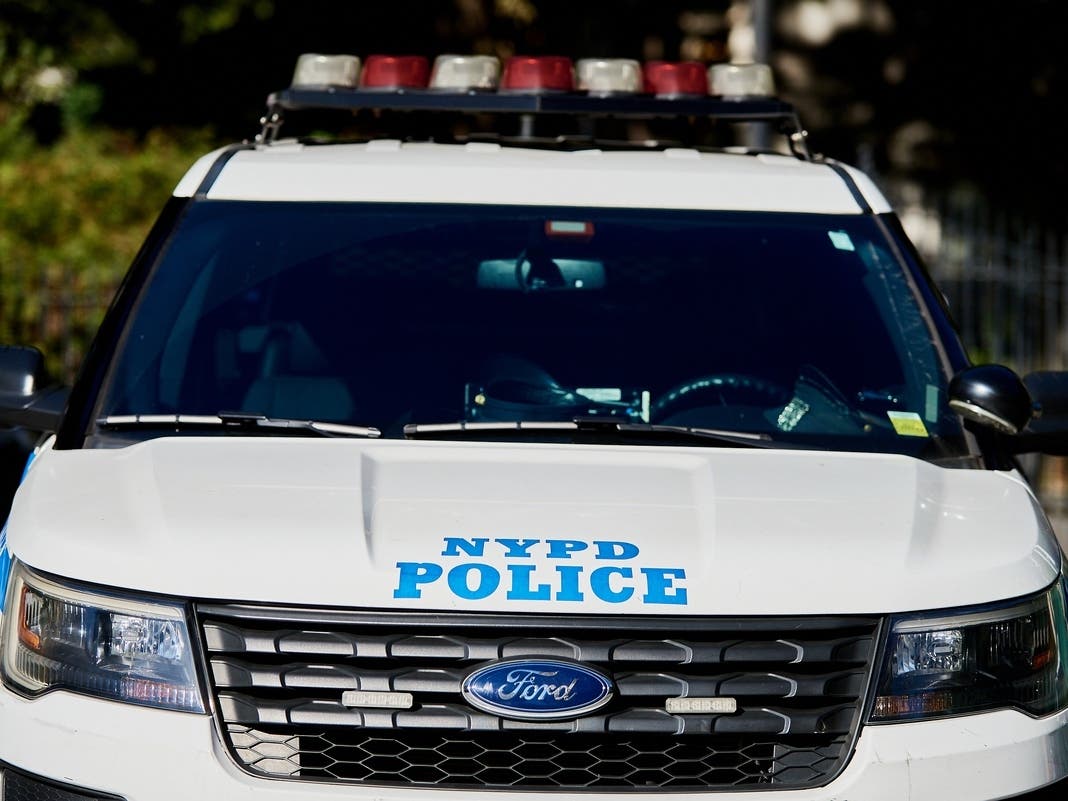 2 Men Stabbed In UWS Attacks Near Central Park: Police 