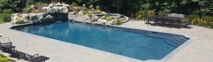 Henry Bona Pools & Spas