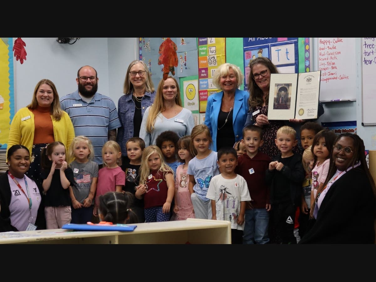 PA State Senator Lisa Boscola presented River Crossing YMCA with a Senate commendation recognizing the 20th anniversary of the Forks Education Center at their celebration on Sept. 23. 