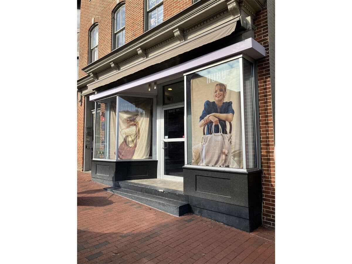 Annapolis shoppers looking for a new leather bag or purse will soon have the opportunity to do so on Main Street.