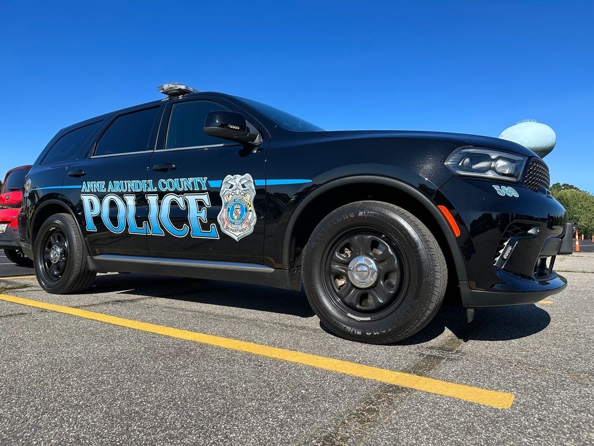 Man Stabbed While Sitting Inside Car In Annapolis: Police