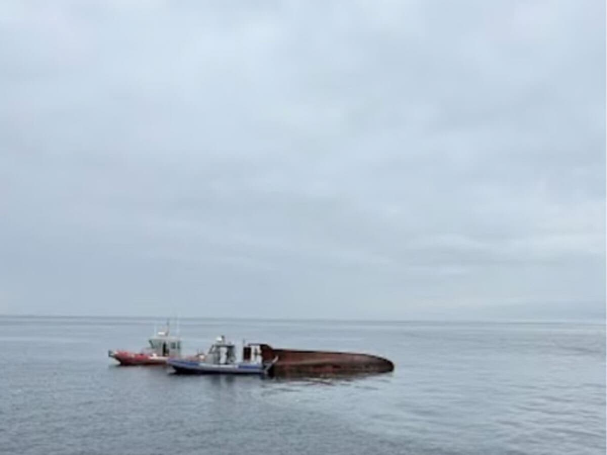 1 Dead, 1 Missing After Fishing Boat Capsizes Off Cape Cod | Barnstable ...