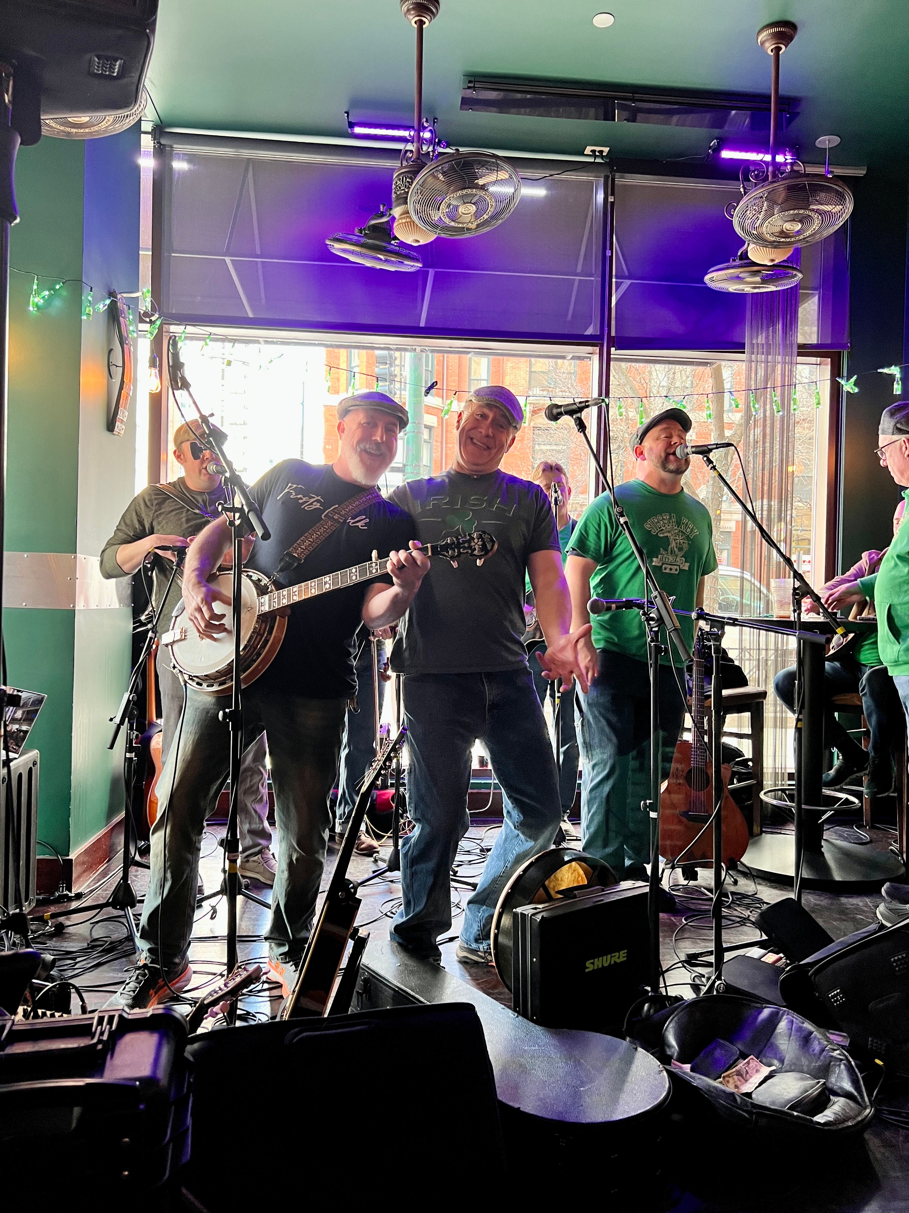 Pippin's Tavern 3/17 Paddy's Day with the Larkin & Moran Brothers