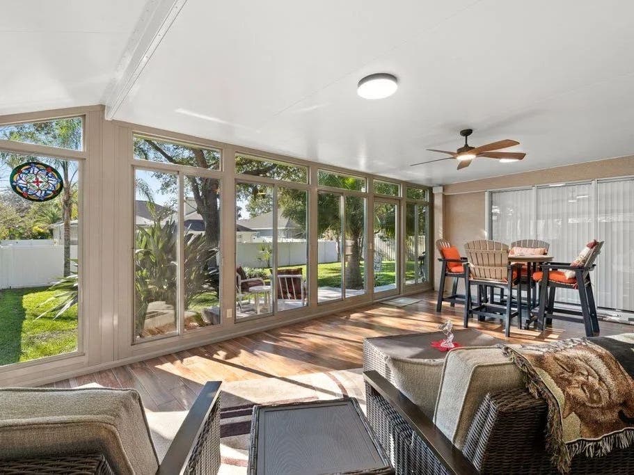 Riverview Homeowners Choose Florida Rooms for Year Round Comfort