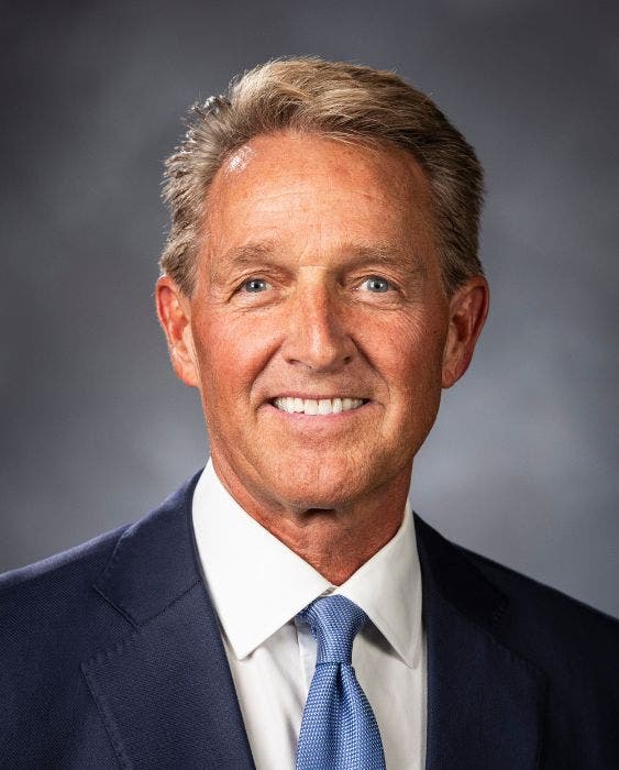 Lake Forest College presents: The World Needs Leaders with Former Ambassador Jeff Flake