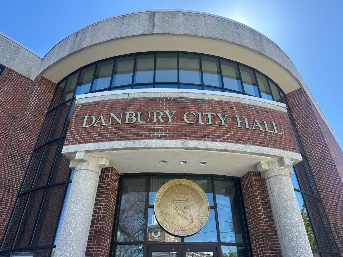 Danbury Mayor Roberto Alves addressed federal immigration enforcement activity in the city Monday, urging residents to know their rights and calling for changes to the nation’s immigration system.
