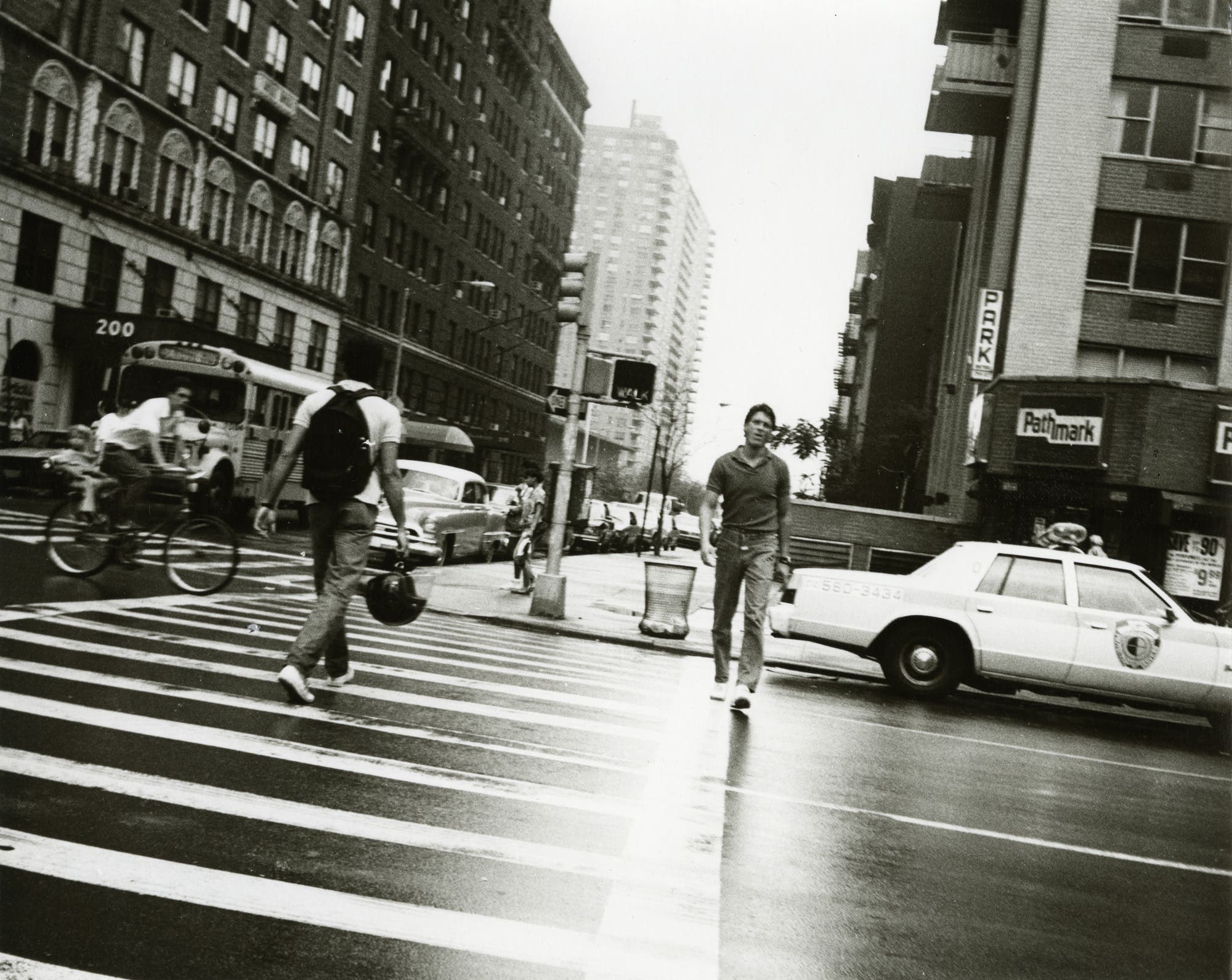 Uncelebrity: The Andy Warhol Foundation Photographic Legacy Project Reconsidered