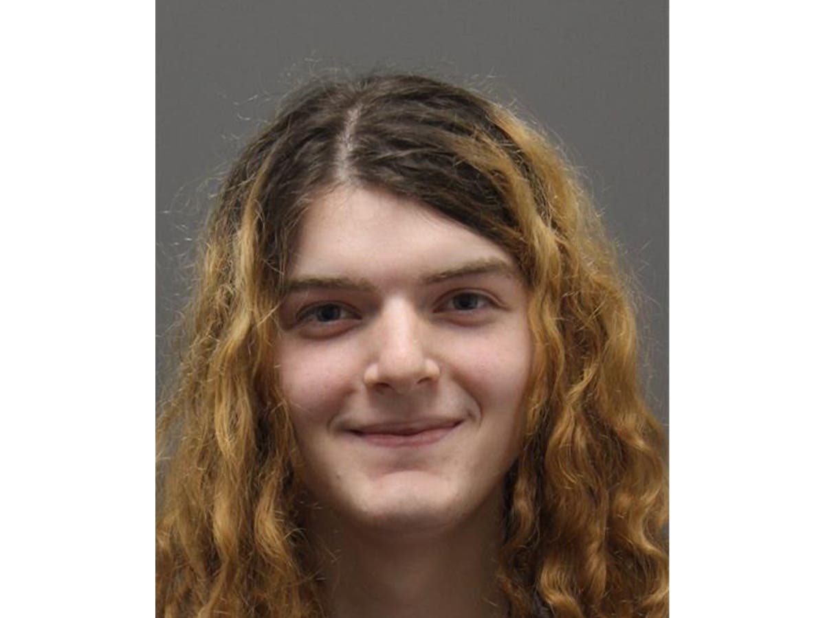 Hadyn Dollery was a substitute teacher at John Champe High School. 