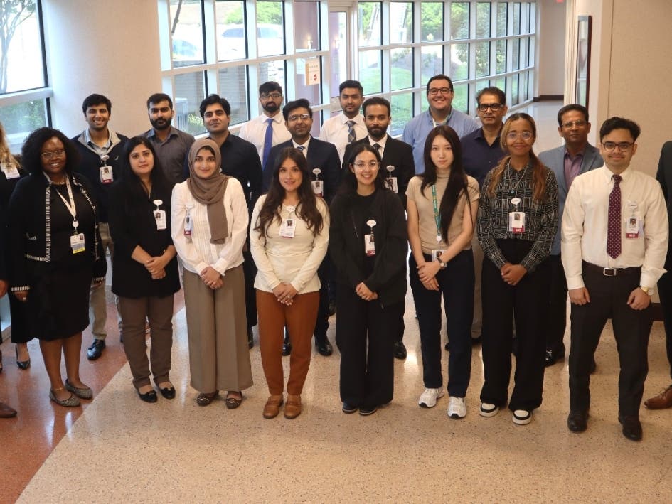 SNVMC resident physicians and Medical Education Program leaders.