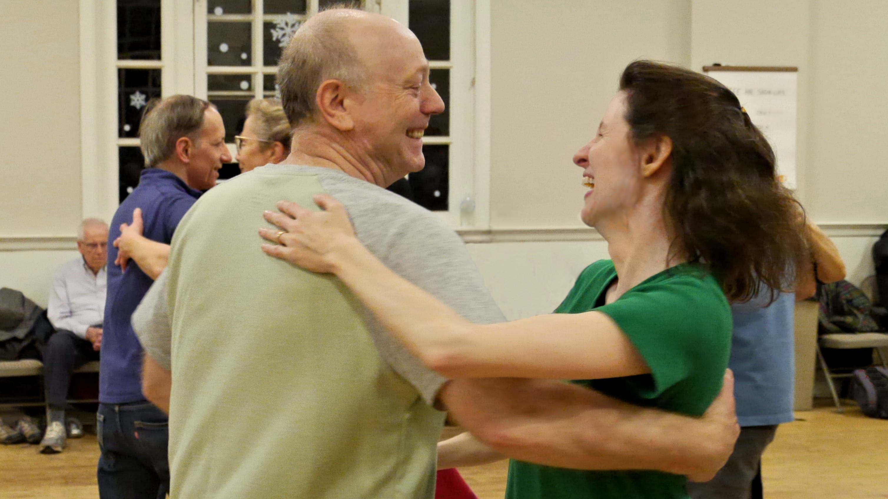 Come dance at Swingin' Tern dances in Chatham!