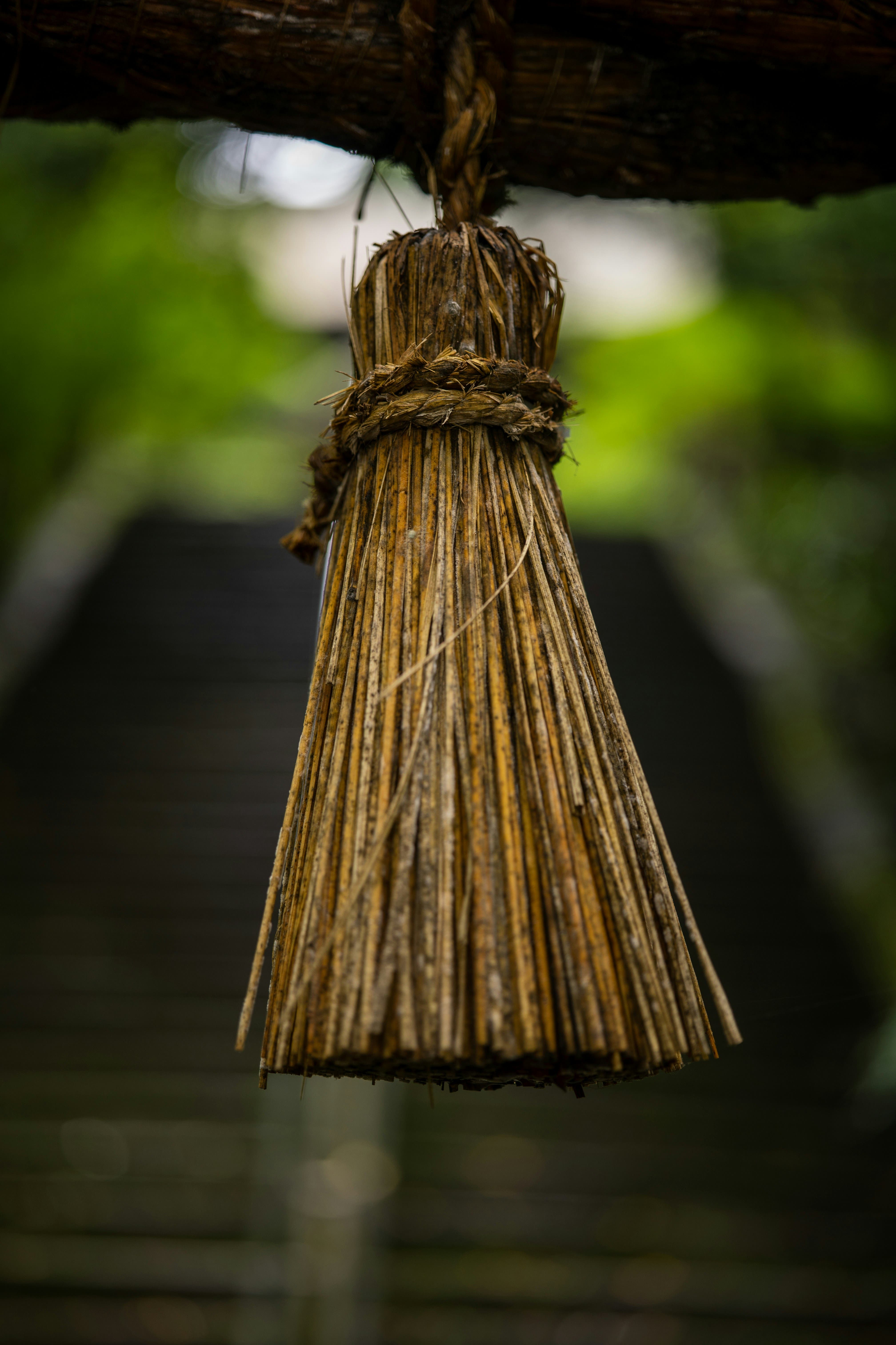 Introduction to Broom Making: Craft a Traditional Hand-Tied Broom