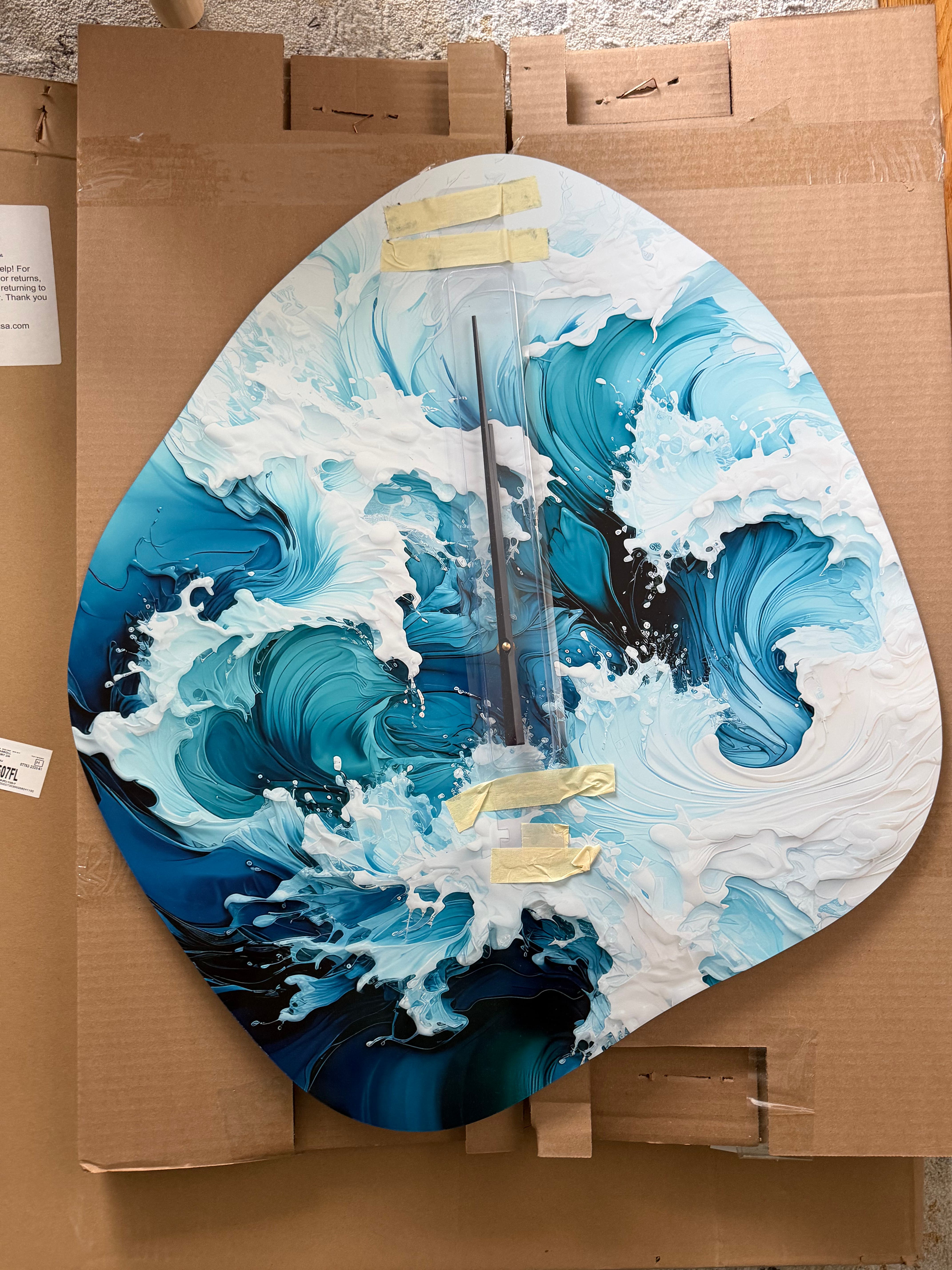 Design Art Coastal Wave clock