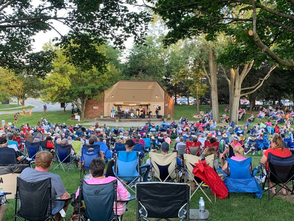 Outdoor Concert at Pajtas Amphitheater