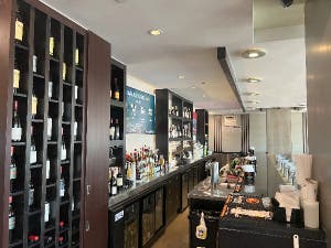 Feng Shui Restaurant & Bar