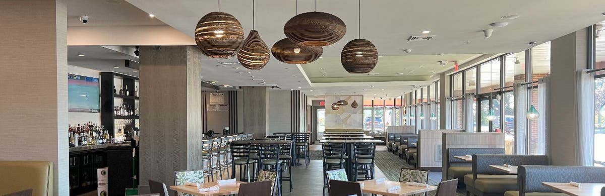 Feng Shui Restaurant & Bar