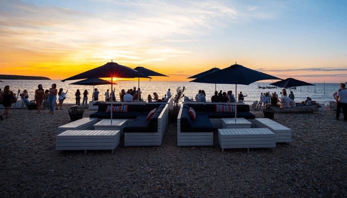 Live Music at Navy Beach Restaurant