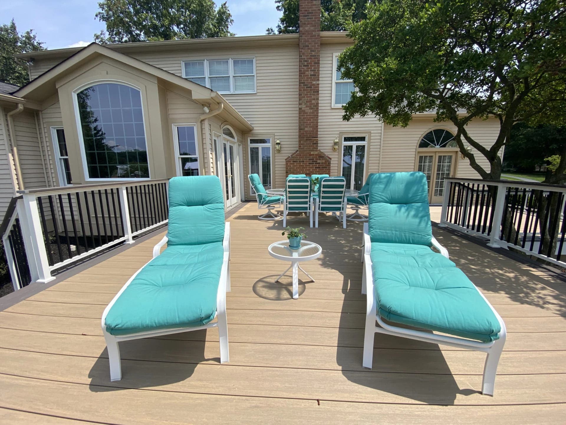 Composite Deck Design for Maryland's Seasons — From a Mt Airy Design/Build Firm
