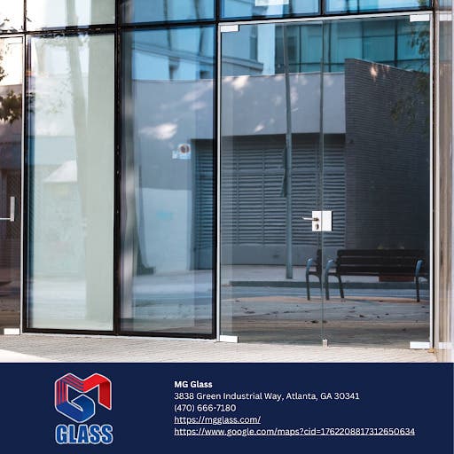 Storefront Glass Repair in Atlanta: What Every Shop, Studio, & Suite Should Handle Before Fall Rush