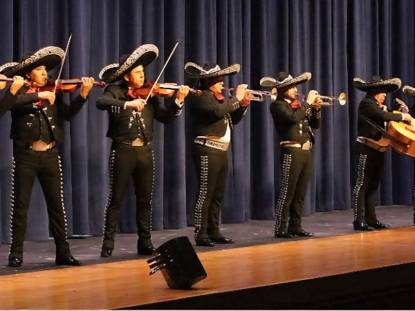 Mariachi Rey azteca