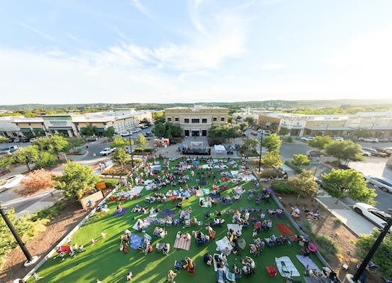 Live on the Lawn
