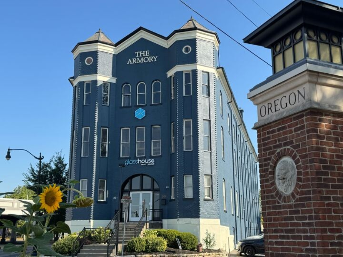 Commercial paint job. Image source: The Ohio Painting Company.