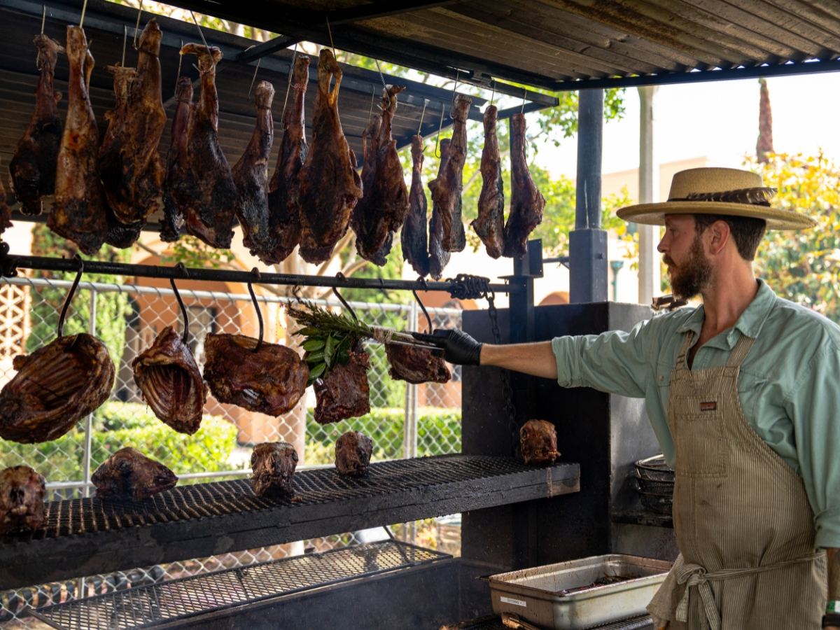 Heritage Fire brings chefs, live-fire cooking, Napa Valley wines and an all-inclusive tasting experience to the San Francisco Peninsula on July 26.