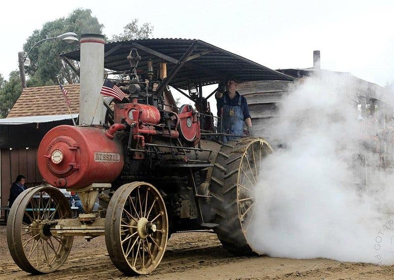 October Annual Tractor Show Oct 17-18 24-25