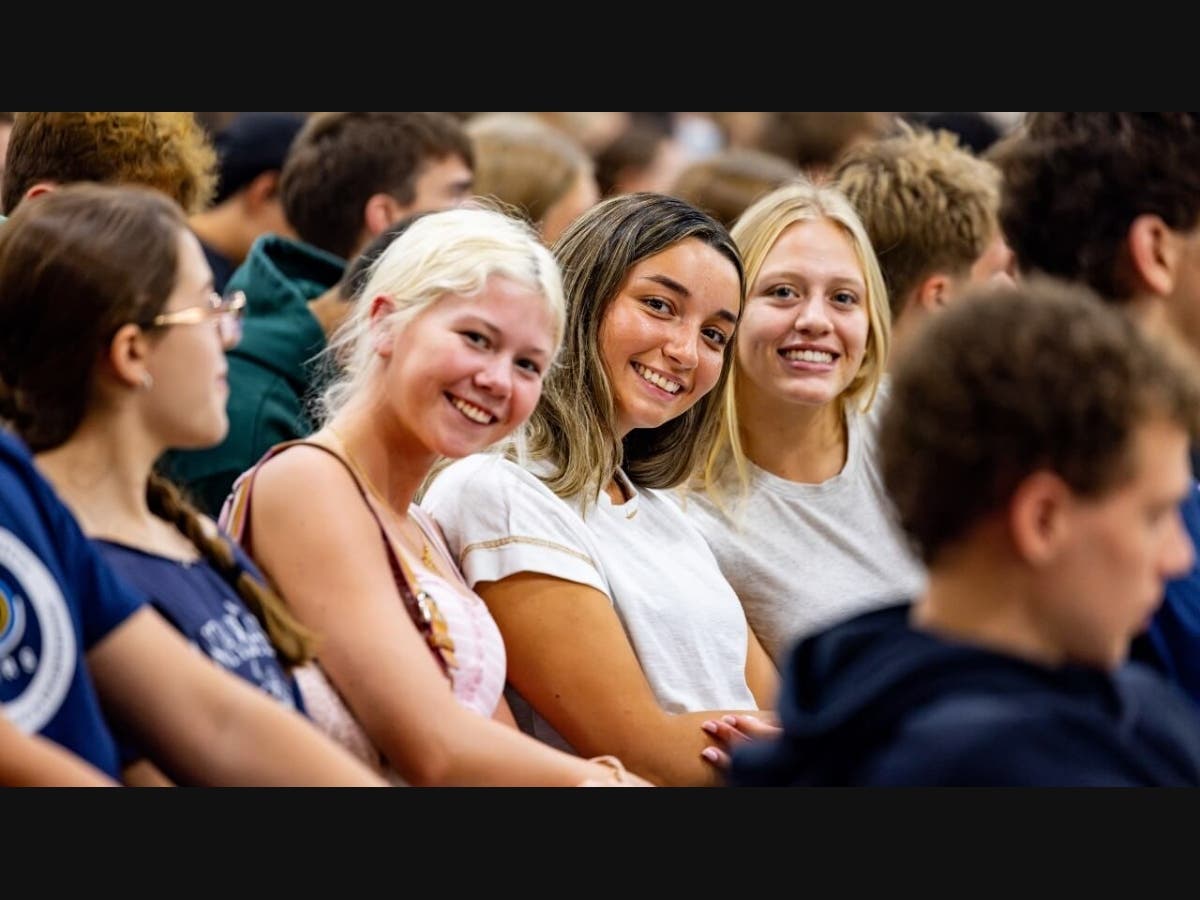 First-year Quinnipiac University students at the annual welcome ceremomy.