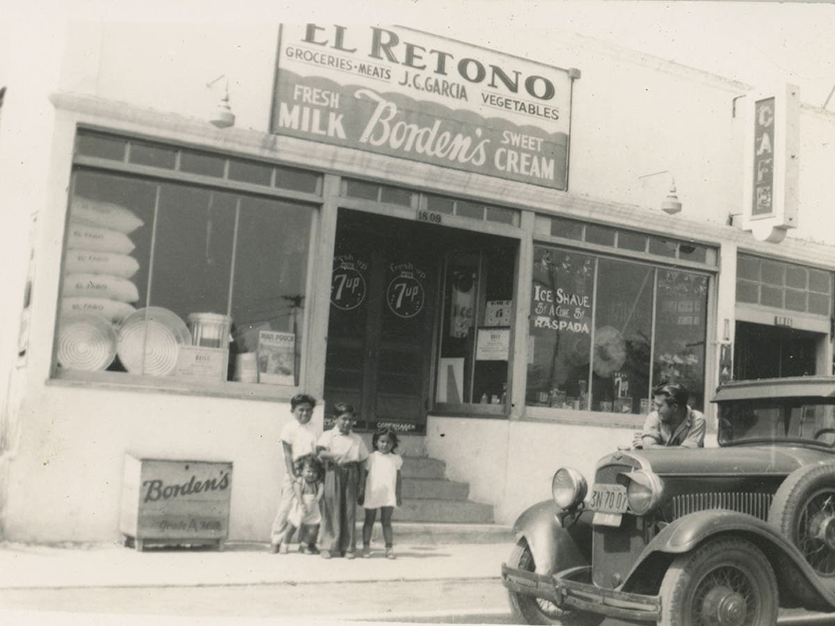 El Retono Grocery Store, operated by the J.C. Garcia family on what is now Olympic Blvd, is among the images preserved in the Mexican Presence in Santa Monica digital collection.