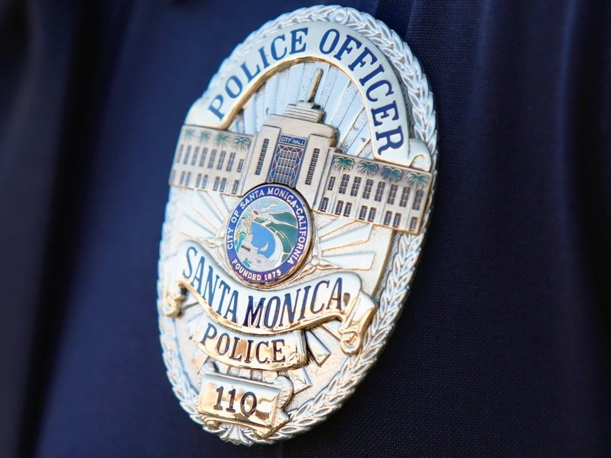 Santa Monica police are seeking potential additional victims after a 72-year-old registered sex offender was arrested in an indecent exposure investigation.
