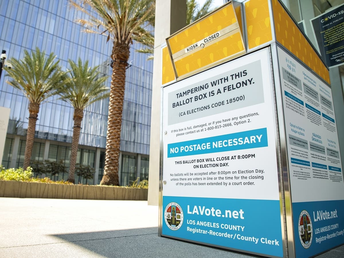 Long Beach voters can return their mail-in ballots at official Los Angeles County ballot drop boxes ahead of the Nov. 3 general election.