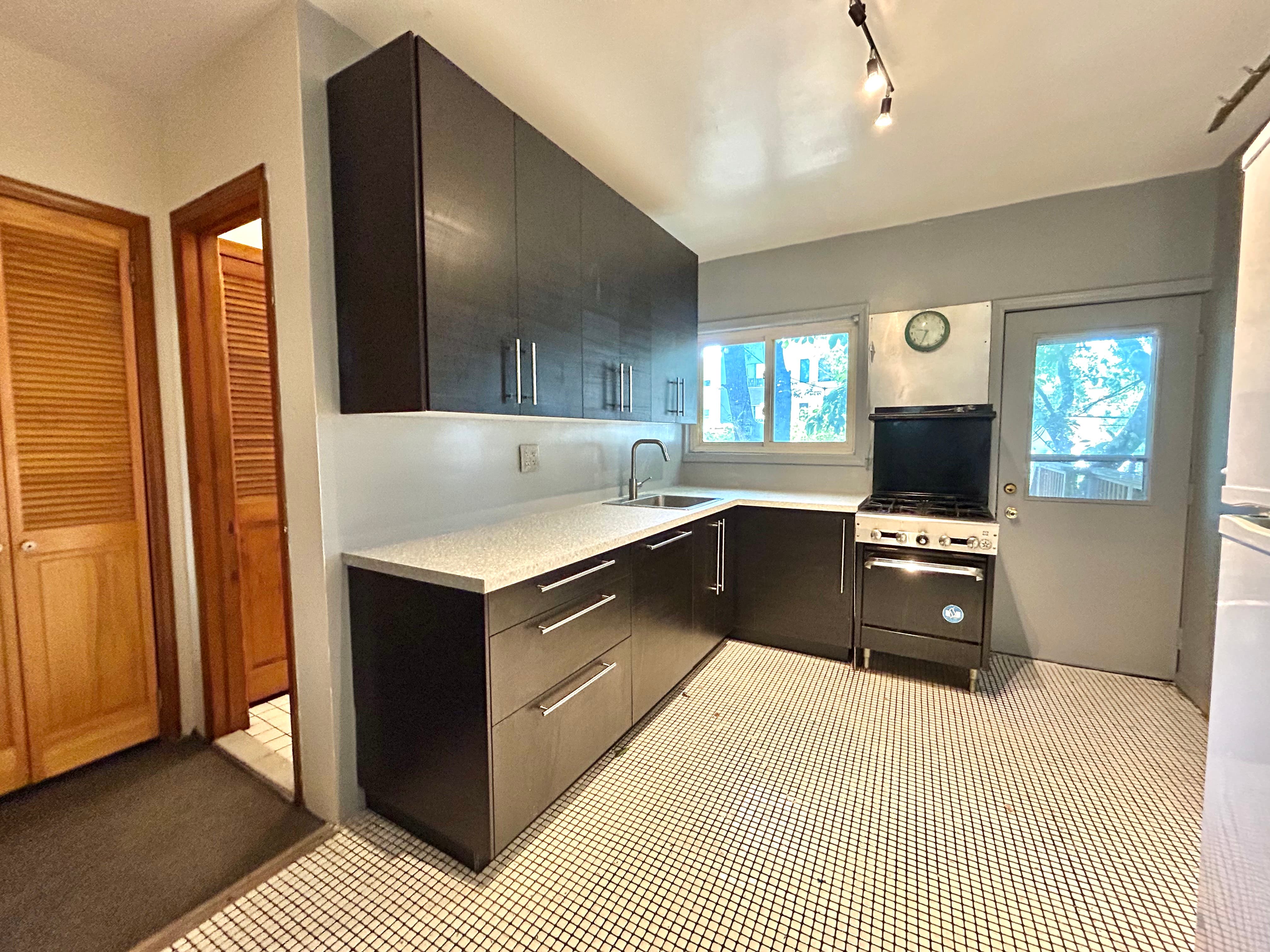 Duplex w deck Park Slope South Loft 1 BR 1.5 bath