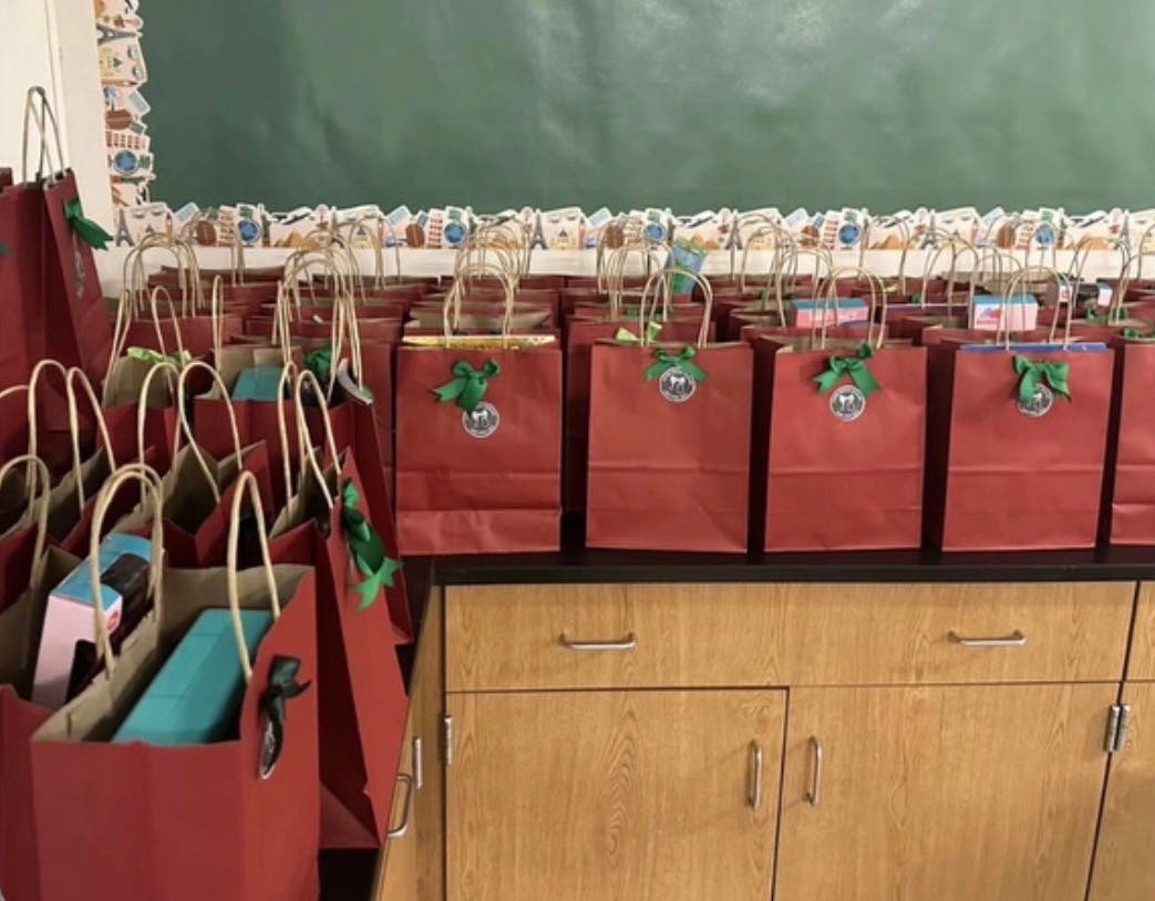 Murrieta Students Making 300 Comfort Kits for Stroke Patients