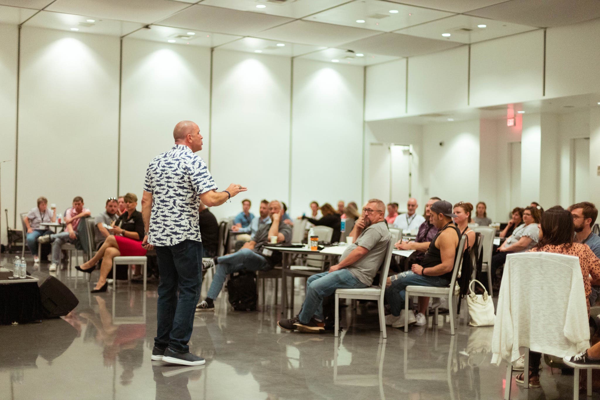 Special One-Day Labor Systems Seminar for Restaurant Owners in Phoenix Area