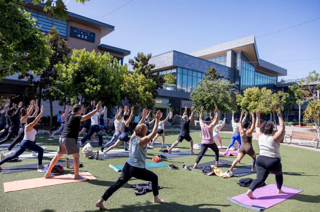 Brunch & Burn at Hillsdale Shopping Center