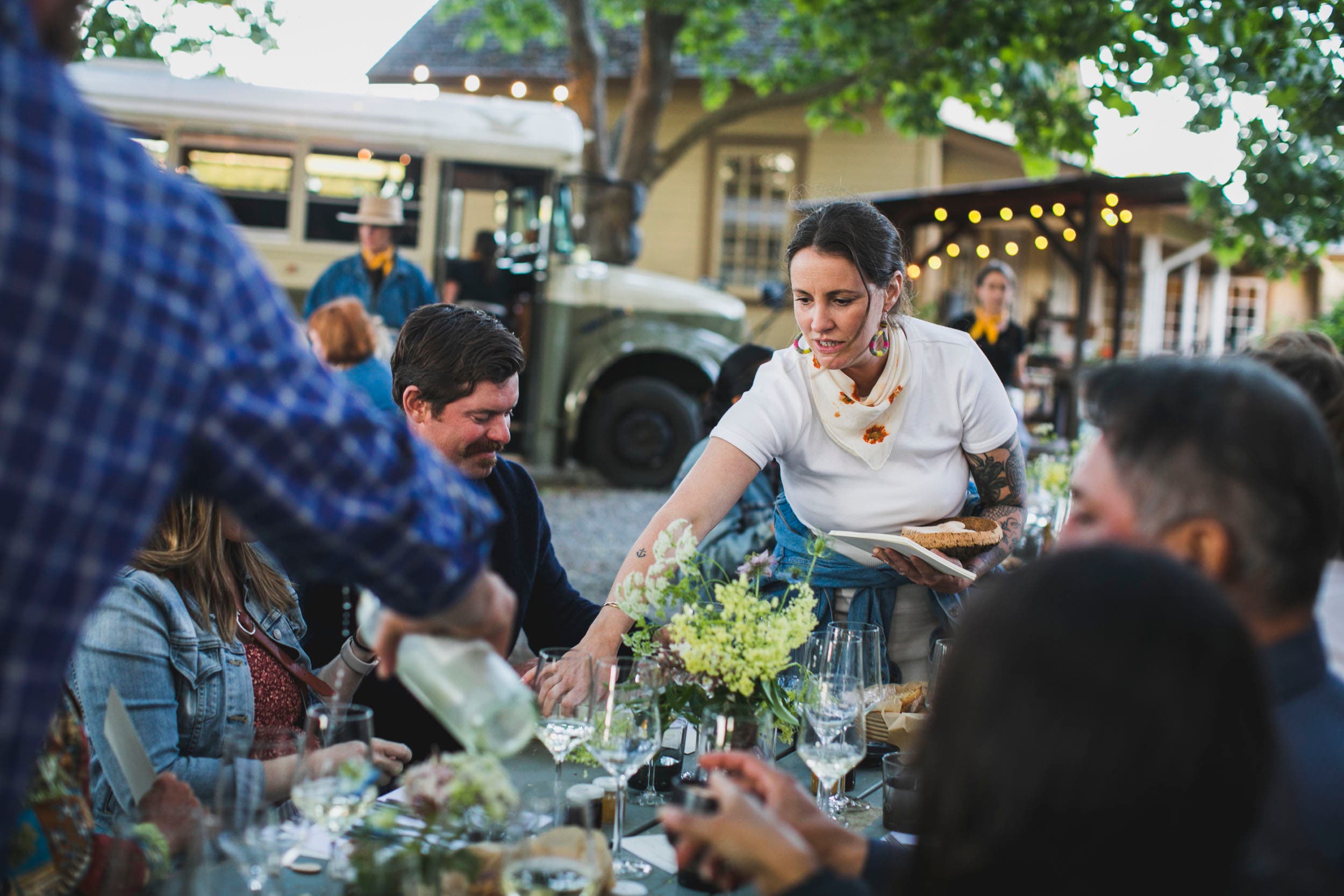 2nd Annual BEE in Kenya Dinner and Art Auction