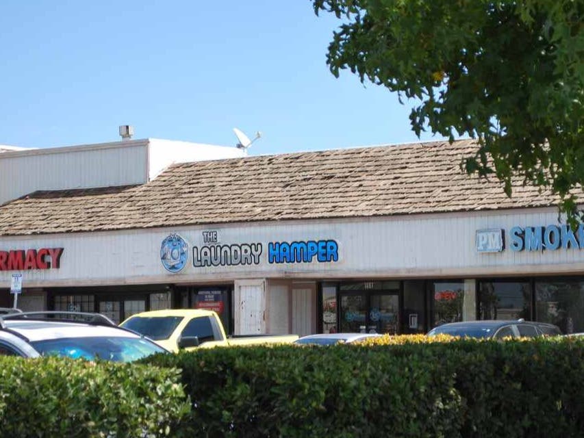 The Laundry Hamper Celebrates Ribbon Cutting as Newest Member of the Hemet/San Jacinto Valley Chambe