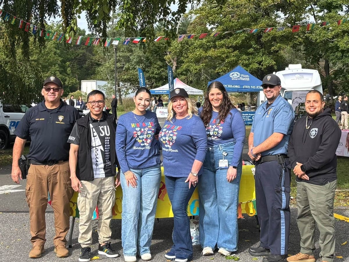 Lakewood police joined community members at the Hispanic Heritage Month and Wellness Fair.
