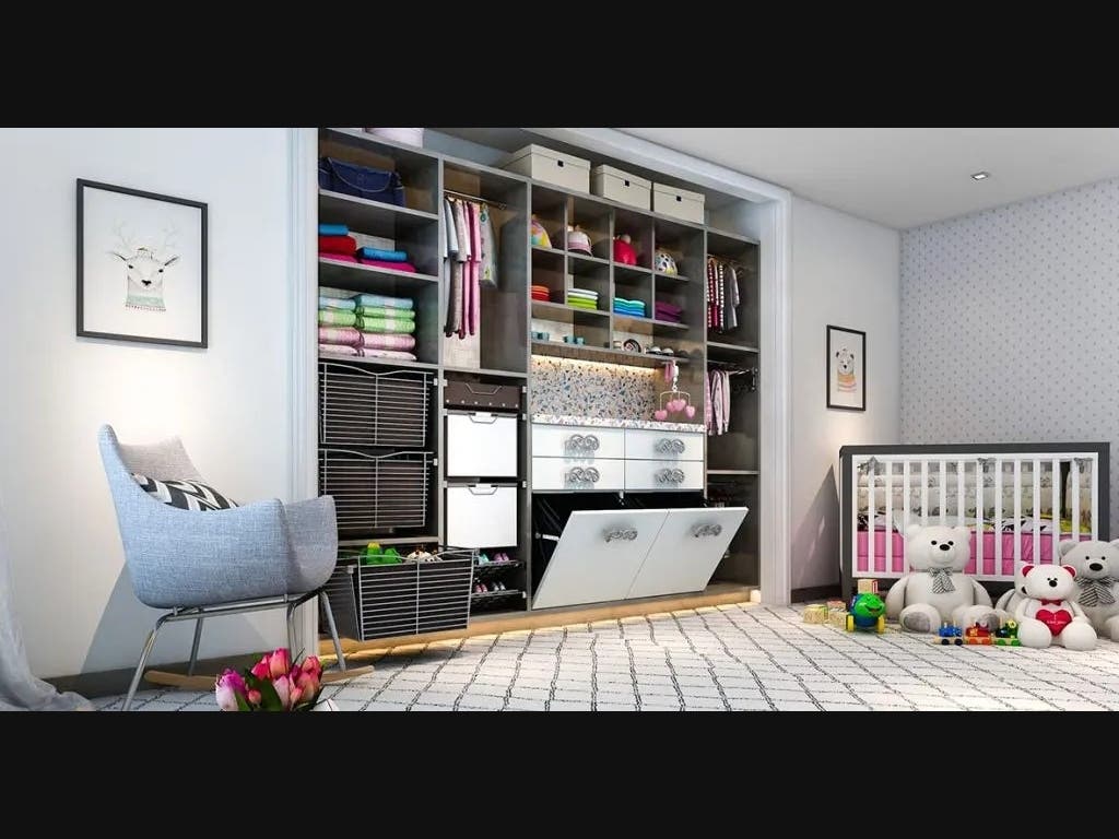 Baby room closet