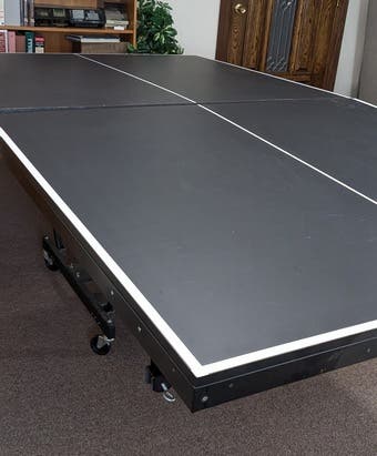 Ping Pong Table – Like New