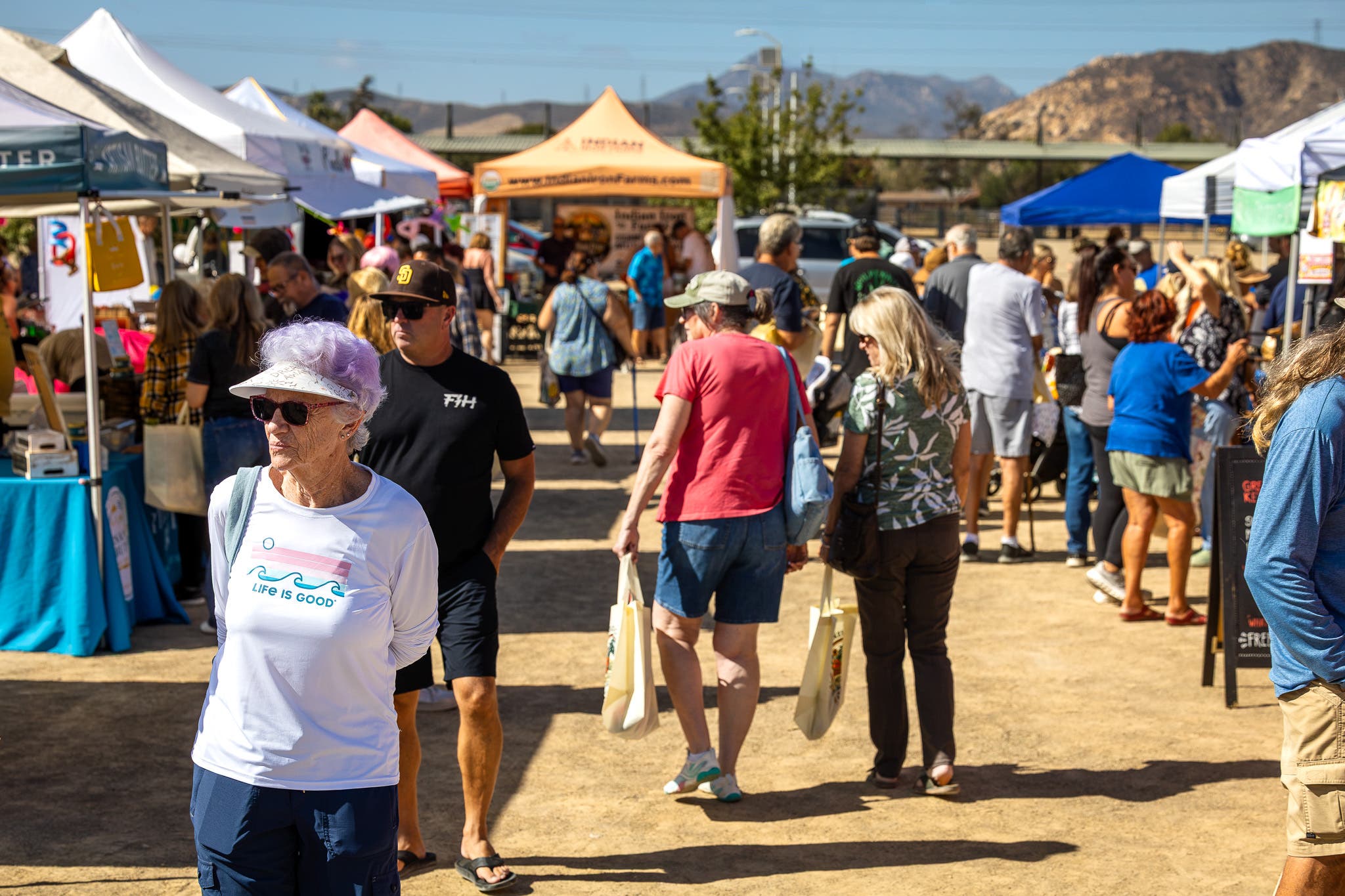 First Thursday at The Lakeside Farmers Market