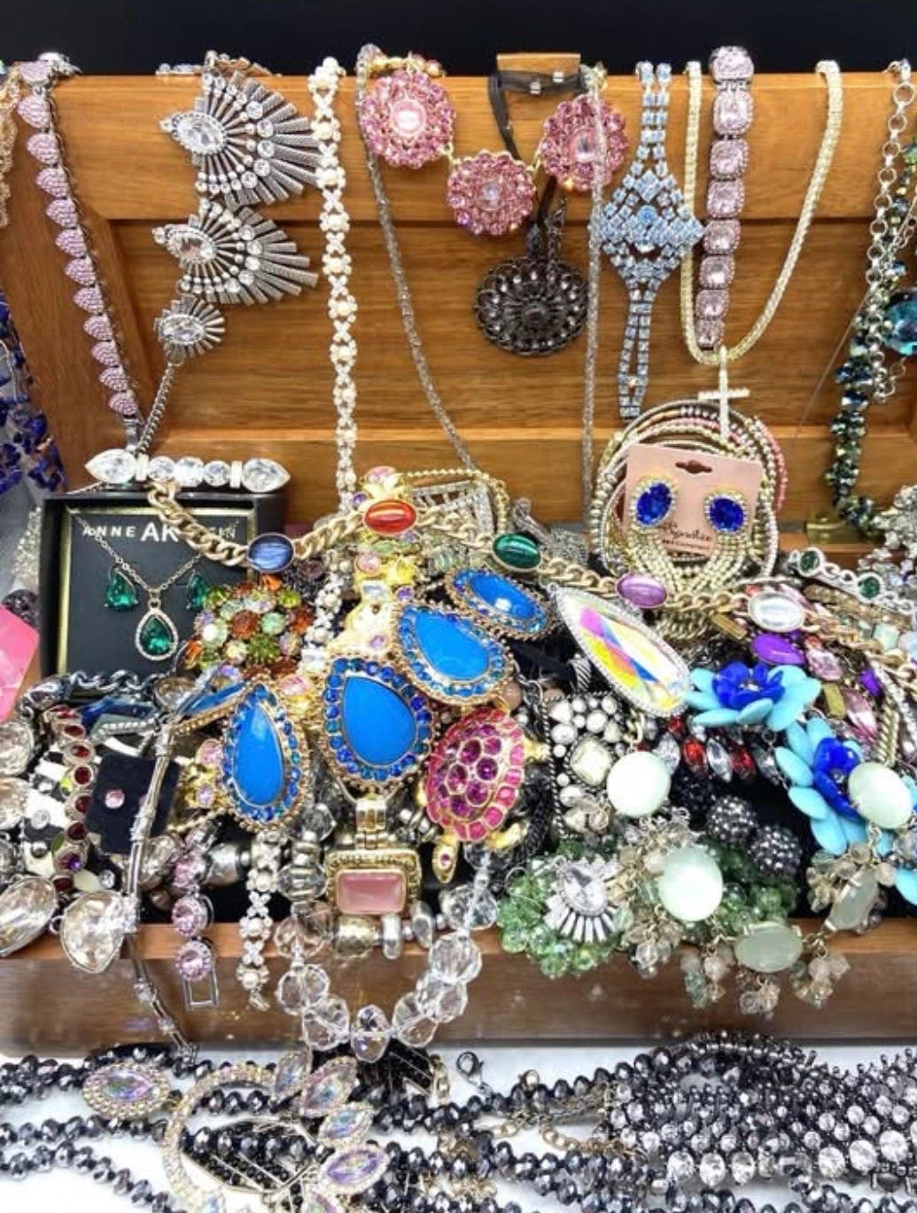 Jewels for Hope