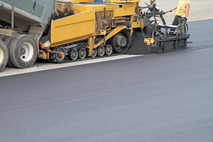 Why Fall Is the Right Time to Budget for HOA Paving