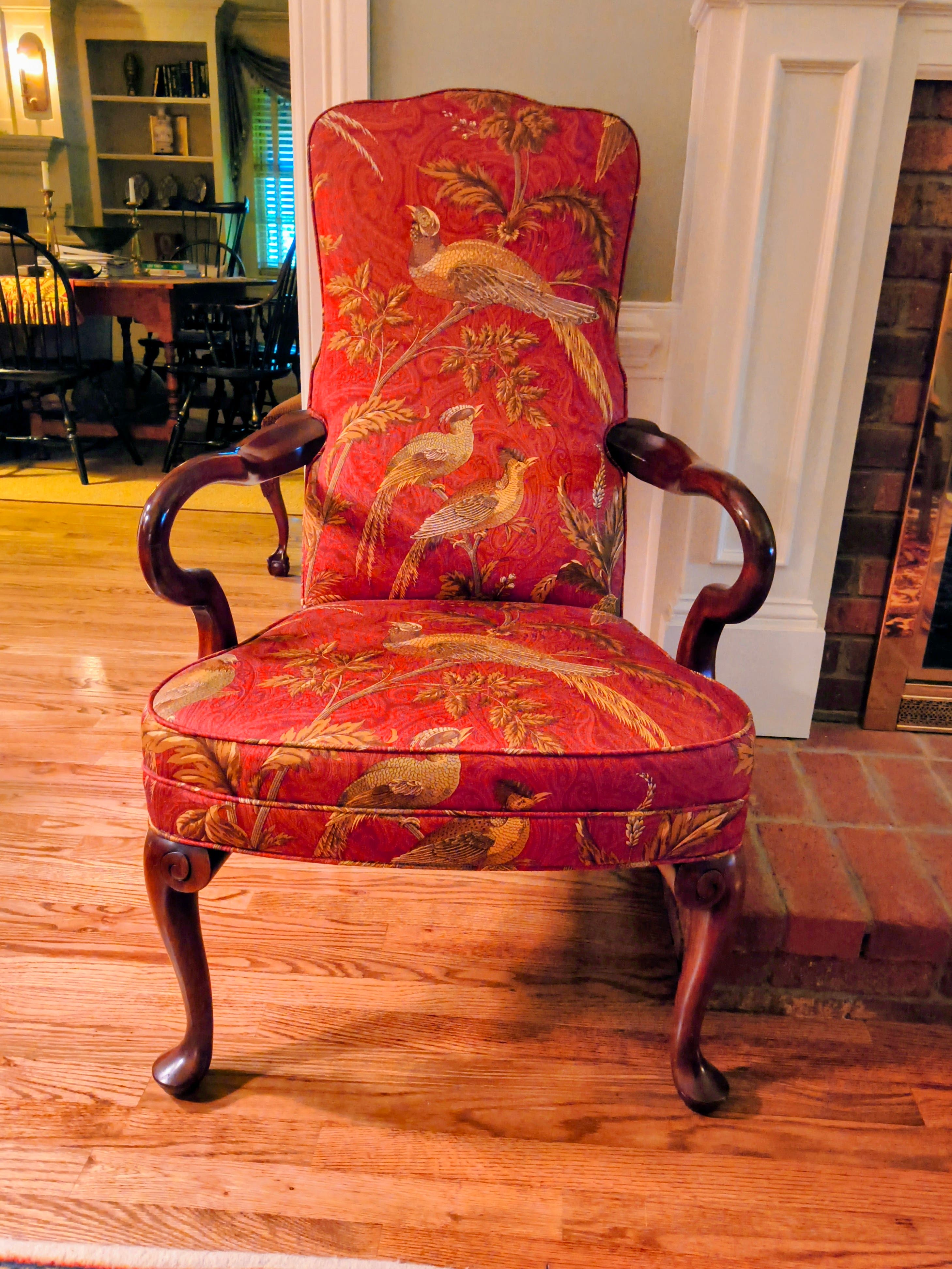 Queen Anne Style Gooseneck Cherry Wood Armchair 