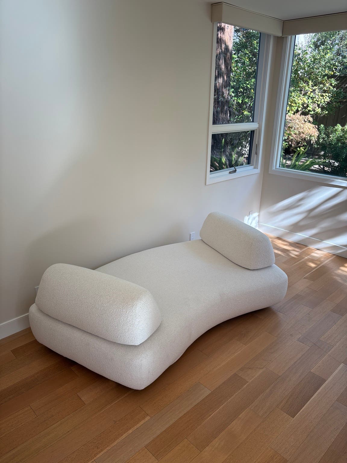 RH Outlet sofa delivery: extra protection from store to home