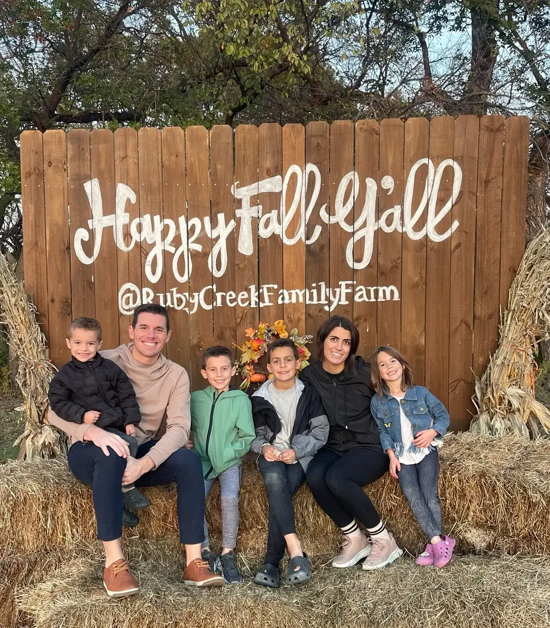 Fall Things to Do Near Aurora, TX: Pumpkin Patch, Corn Maze and Longhorn Hayrides