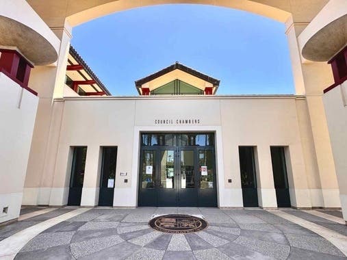 The entrance to the Culver City Council Chambers.