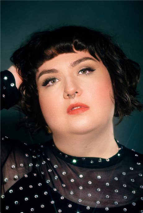 Gabrielle Beteag, Mezzo Soprano