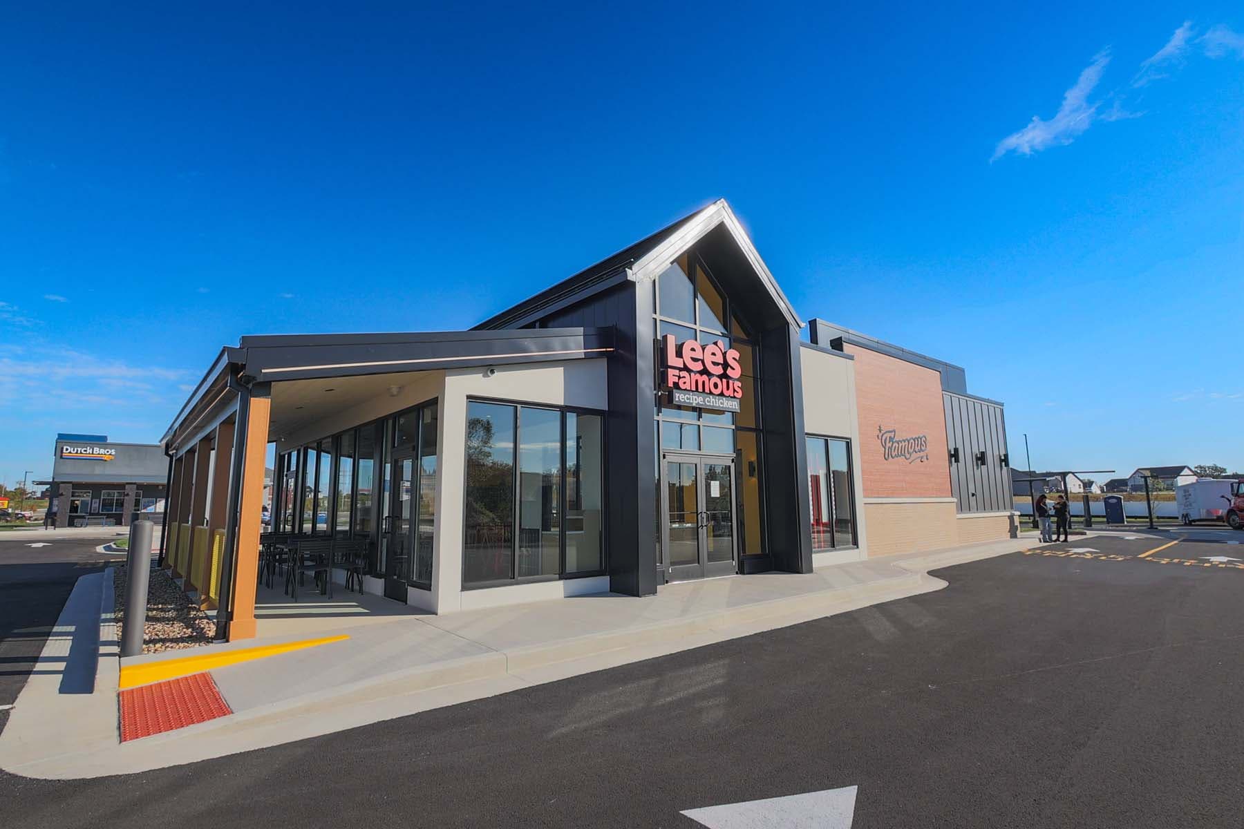 Grand Opening of the NEW Lee's Famous Recipe Chicken in O'Fallon, MO!